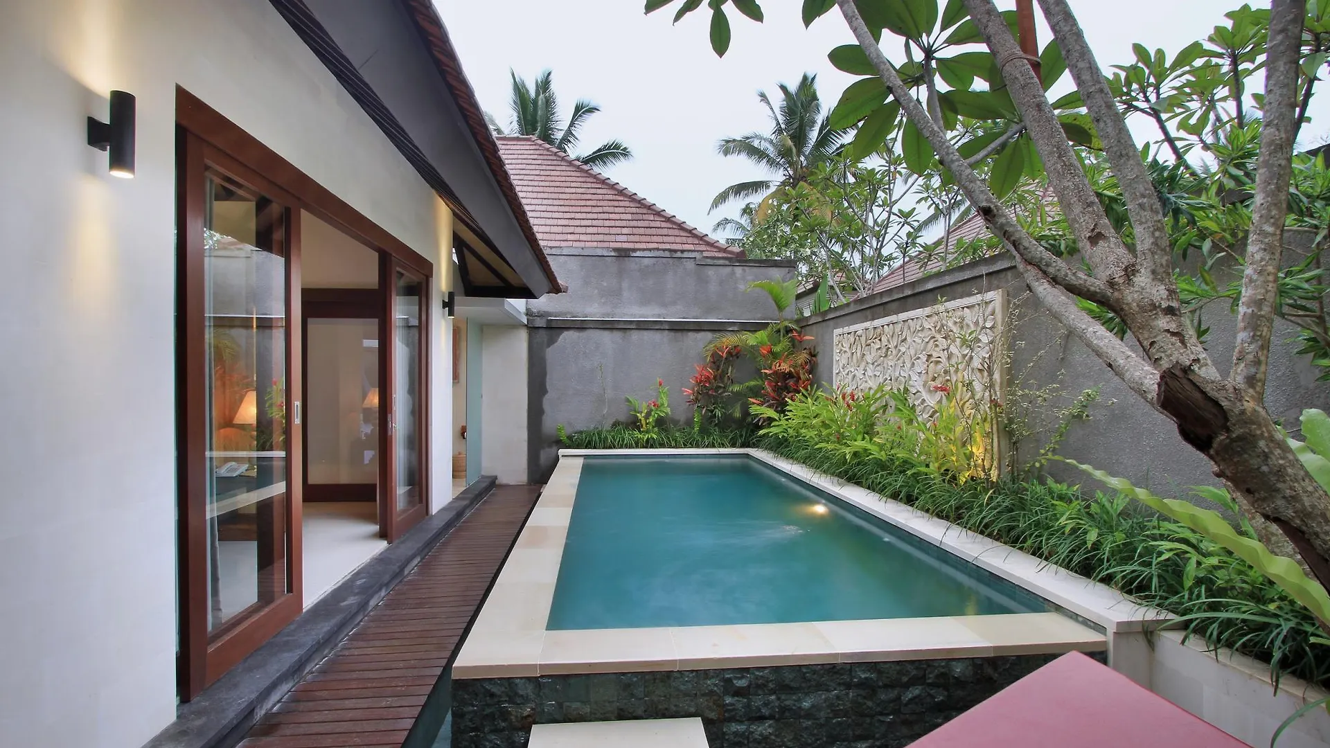 Dedary Resort & Spa Ubud By Ini Vie Hospitality 4*,