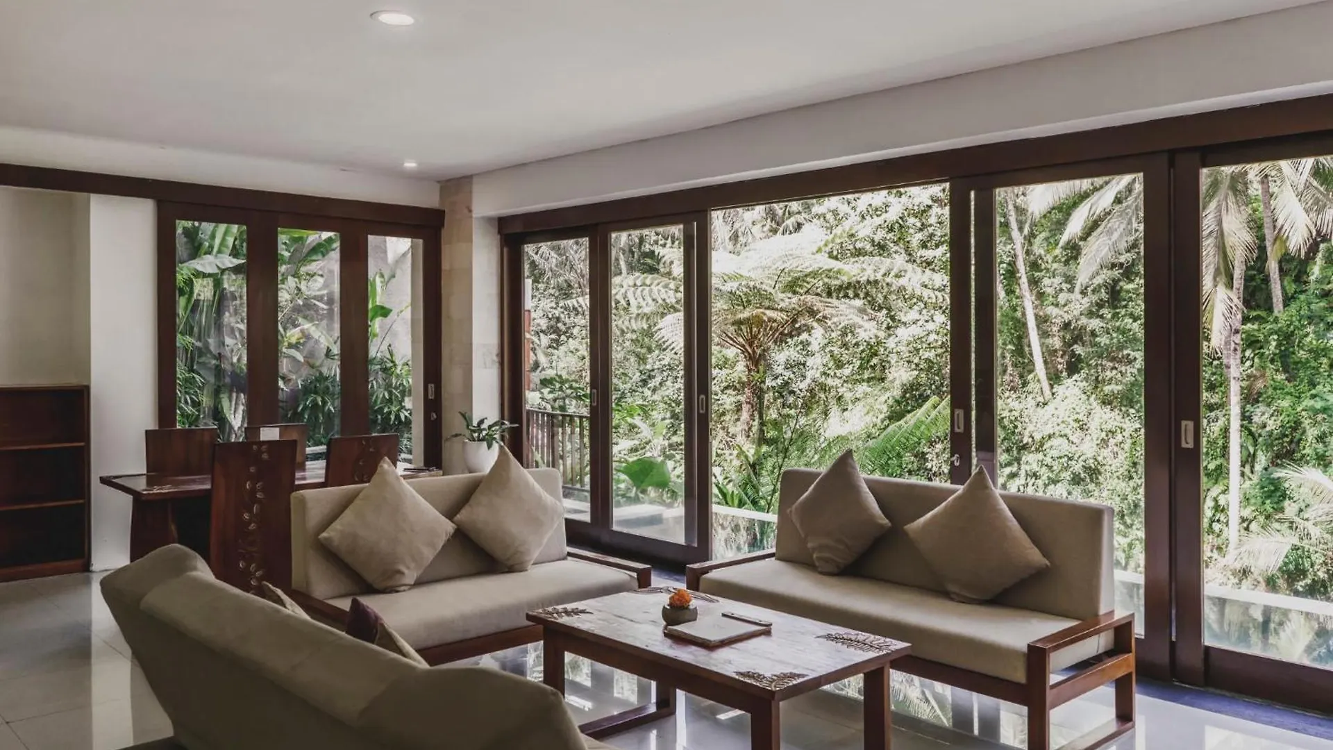 Dedary Resort & Spa Ubud By Ini Vie Hospitality 4*, أوبود